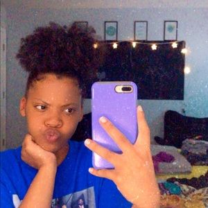 Meet your Posher, Alaina